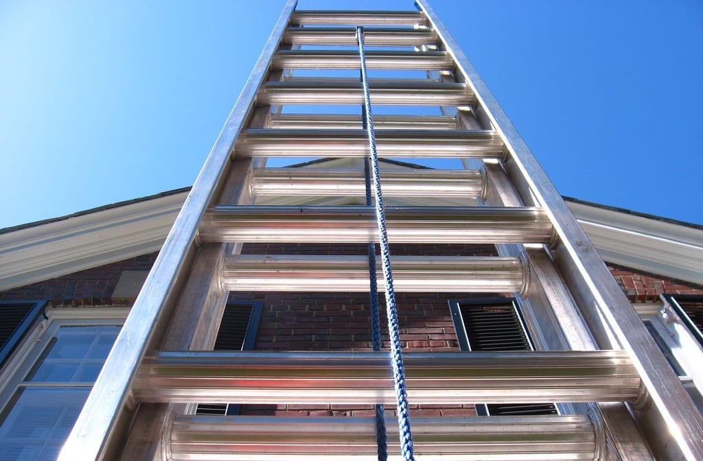  Escalera de tijera, aluminio, tipo II, 6 pasos : Herramientas y  Mejoras del Hogar