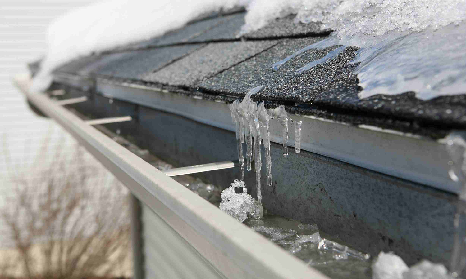 6 Ways to Melt Ice and Snow Without Salt or Ice Melt